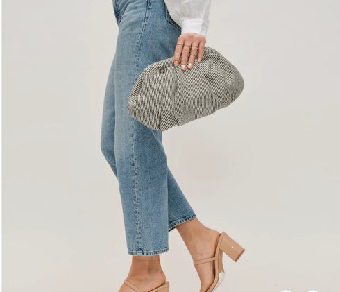 Sadie Clutch - Urban Expressions - Black/White Stripe